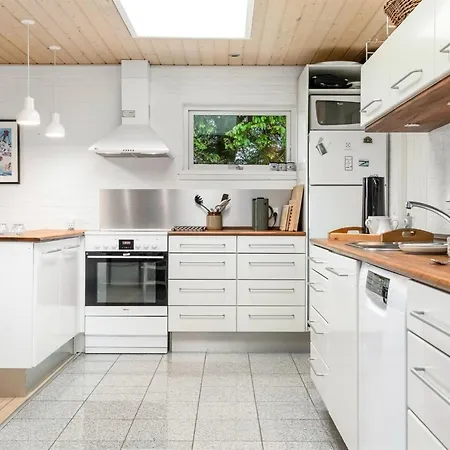 Feriehus Bedri - 800m From The Sea By Interhome Blokhus